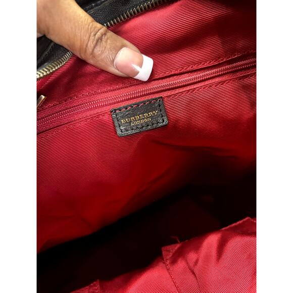 BURBERRY London Vintage Nova Check Coated Canvas Large Shoulder Bag - Picture 11 of 14